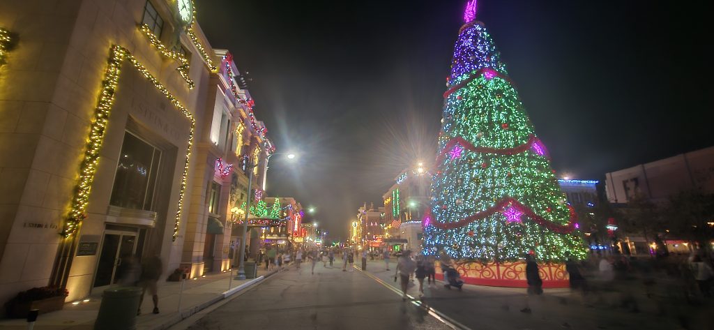Universal Studios Orlando Christmas decorations lights during UK winter school holidays Florida