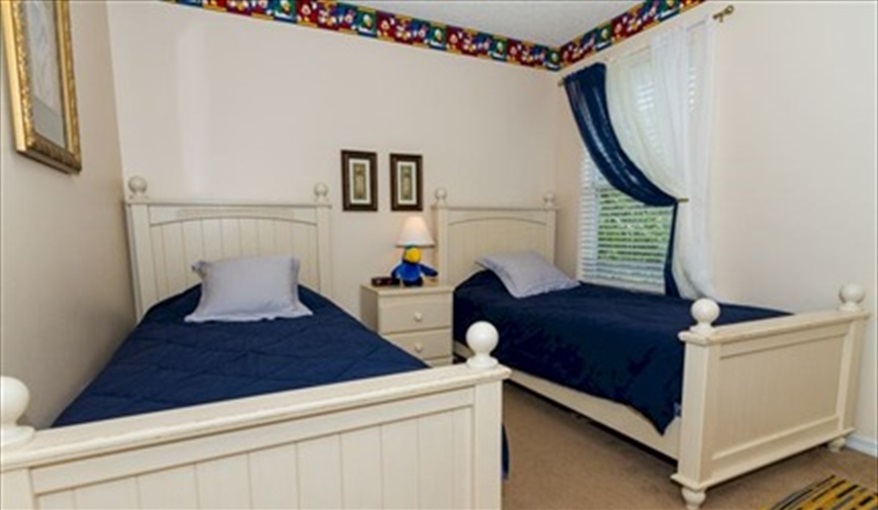 Another cool room -third twin room with Mickey theme. Roughtallys in Lake Berkley Resort, Kissimmee, Orlando