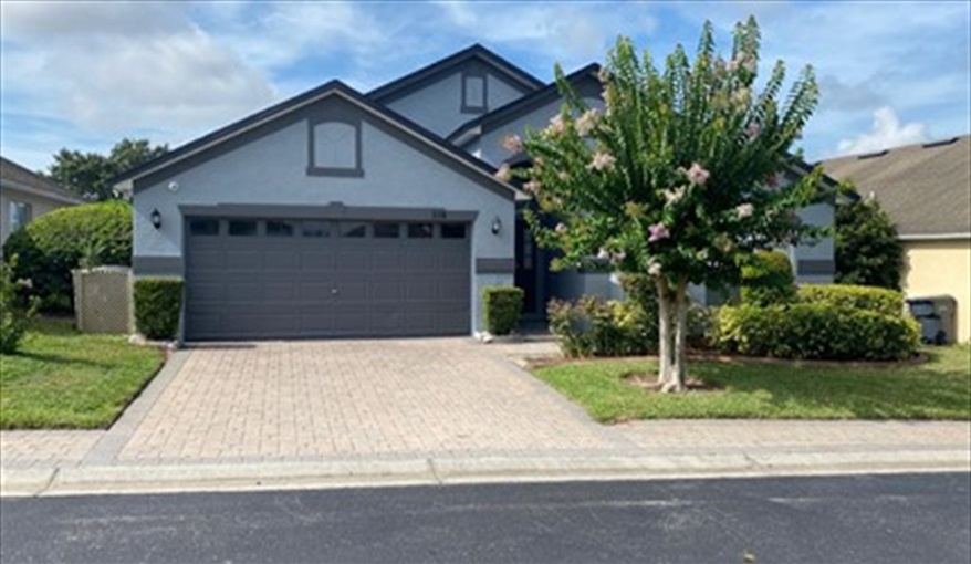 Frontage. Orlando Retreat in West Stonebridge, Davenport, Orlando