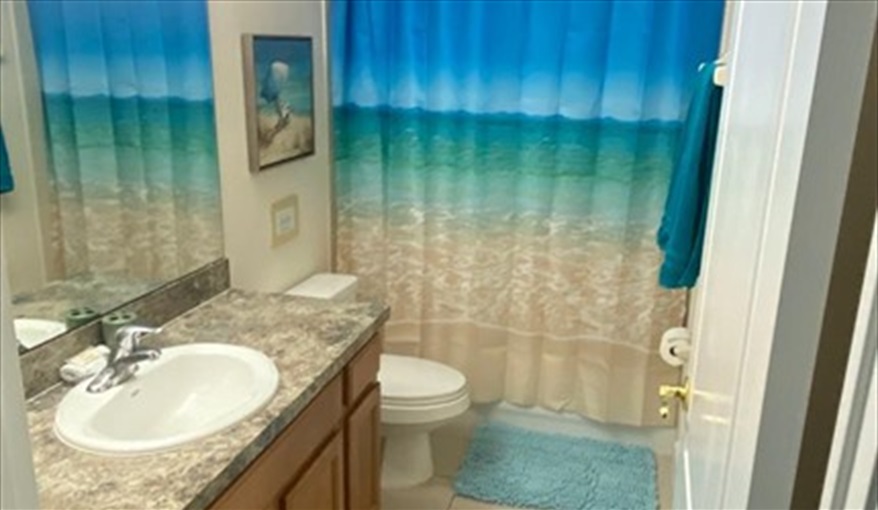 Family Bathroom. Orlando Retreat in West Stonebridge, Davenport, Orlando