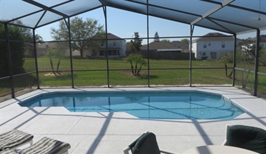 Pool & Extended Deck. Orlando Retreat in West Stonebridge, Davenport, Orlando