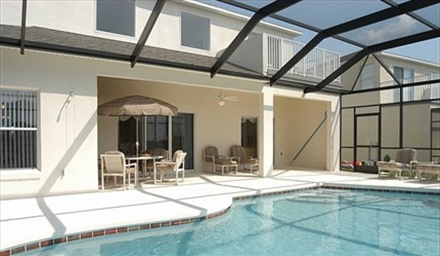 Enjoy open air dining. *Villamagic* in The Sanctuary At Westhaven, Davenport, Orlando