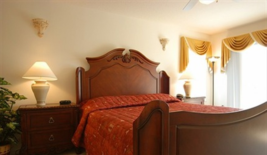 Luxurious Master bedroom with private balcony. *Villamagic* in The Sanctuary At Westhaven, Davenport, Orlando