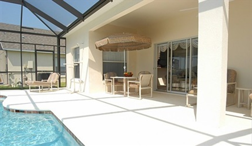 Or escape to the shade. *Villamagic* in The Sanctuary At Westhaven, Davenport, Orlando