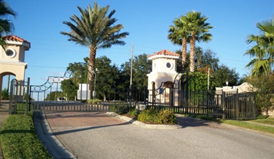 24hr Manned Community Gatehouse. Tower Lake Vista - unoverlooked pool villa in Calabay Parc at Tower Lake, Haines City, Orlando
