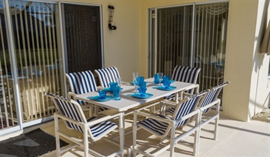  or simply when the Floridian sun just gets too hot for you.... Brown's Villa in Cumbrian Lakes, Kissimmee, Orlando