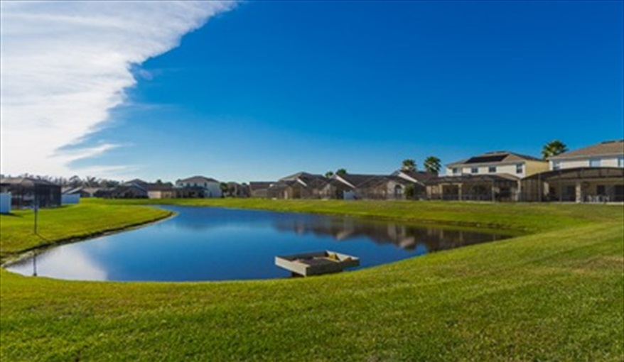  with views over the lake ..... Brown's Villa in Cumbrian Lakes, Kissimmee, Orlando