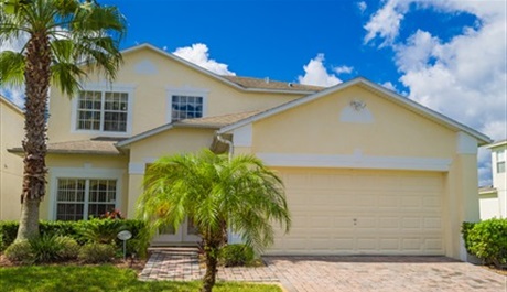 Front of Villa . Brown's Villa in Cumbrian Lakes, Kissimmee, Orlando