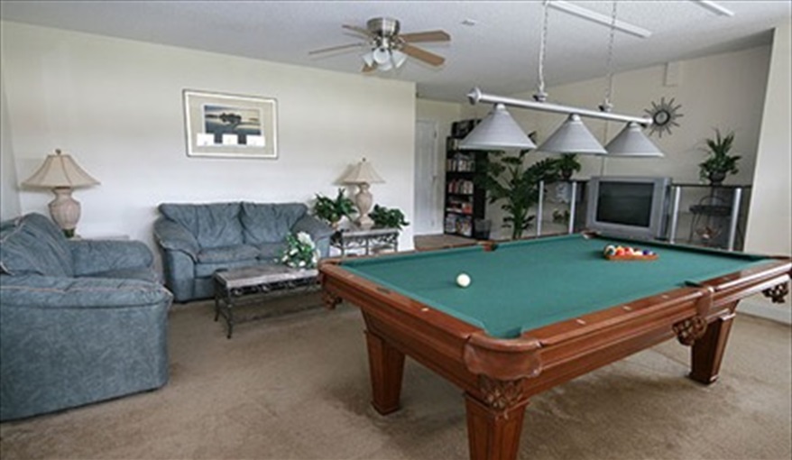 Large Games Room with 8ft Pool table, a PS2 & TV. Winter Haven Villa in Lake Berkley Resort, Kissimmee, Orlando