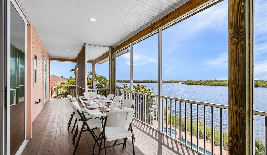 Villa Kokopelli Beach House - live the dream  in Cape Coral, Gulf Coast