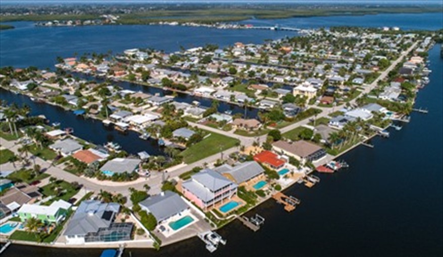Villa Kokopelli Beach House - live the dream  in Cape Coral, Cape Coral, Gulf Coast