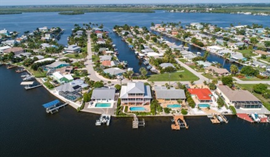 Villa Kokopelli Beach House - live the dream  in Cape Coral, Cape Coral, Gulf Coast
