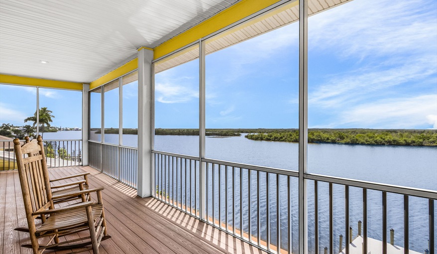 Villa Kokopelli Beach House - live the dream  in Cape Coral, Gulf Coast