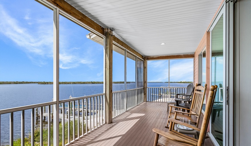 Villa Kokopelli Beach House - live the dream  in Cape Coral, Gulf Coast