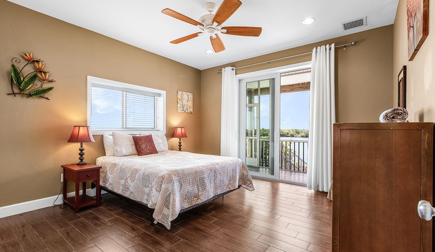 Villa Kokopelli Beach House - live the dream  in Cape Coral, Gulf Coast