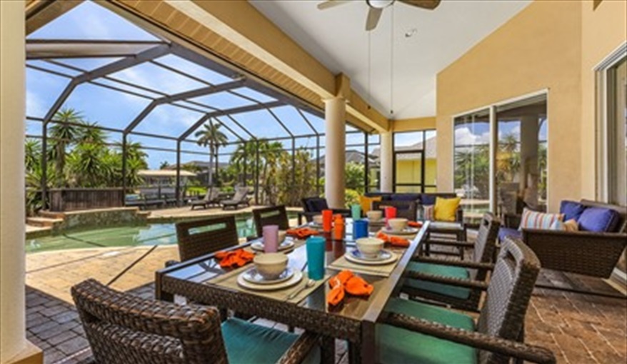 Villa Ocean Drive- where every day is simply extraordinary. in Cape Coral, Cape Coral, Gulf Coast