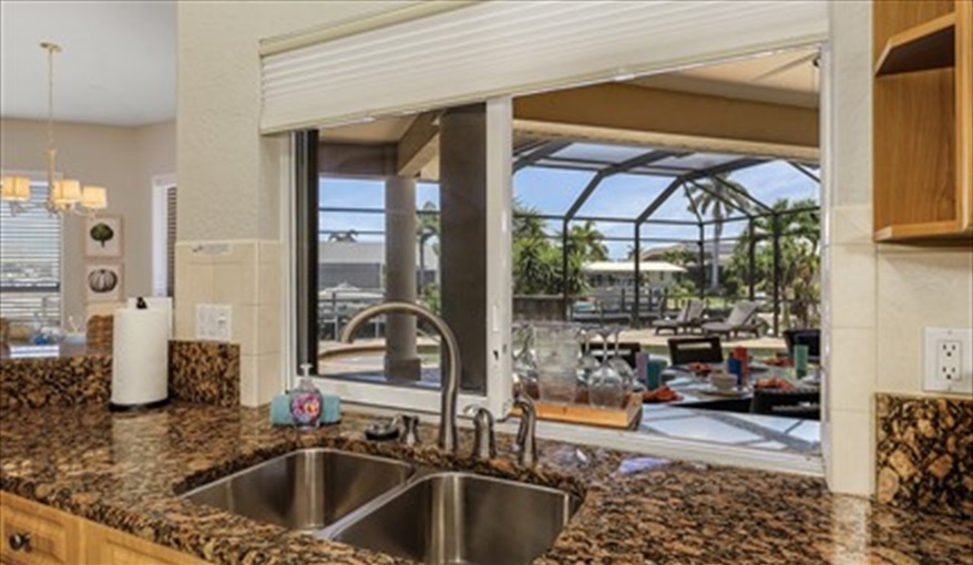Villa Ocean Drive- where every day is simply extraordinary. in Cape Coral, Cape Coral, Gulf Coast