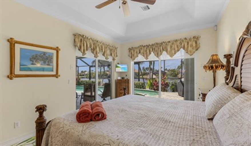 Villa Island House - close your eyes & imagine........ in Cape Coral, Cape Coral, Gulf Coast