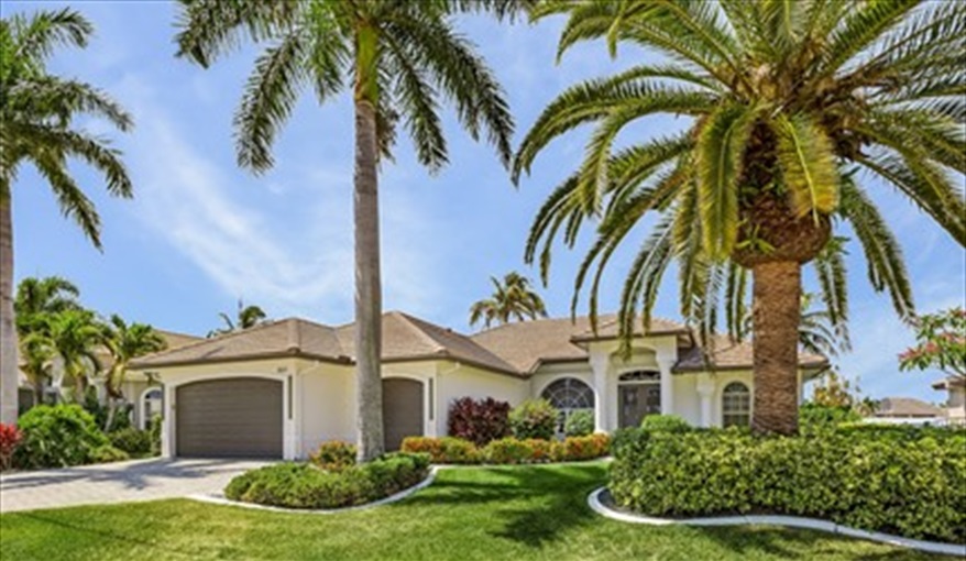 Villa Island House - close your eyes & imagine........ in Cape Coral, Cape Coral, Gulf Coast