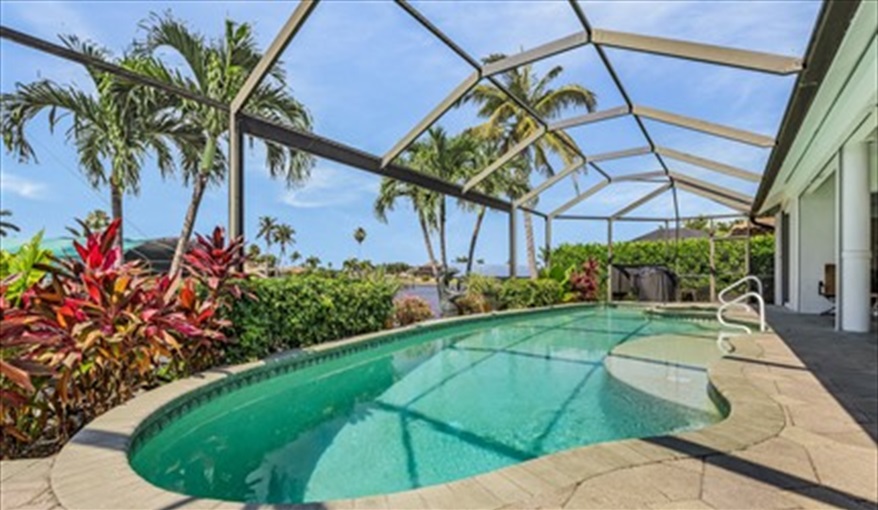 Villa Island House - close your eyes & imagine........ in Cape Coral, Cape Coral, Gulf Coast