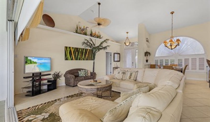 Villa Island House - close your eyes & imagine........ in Cape Coral, Cape Coral, Gulf Coast