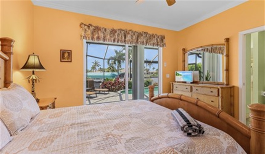Villa Island House - close your eyes & imagine........ in Cape Coral, Cape Coral, Gulf Coast