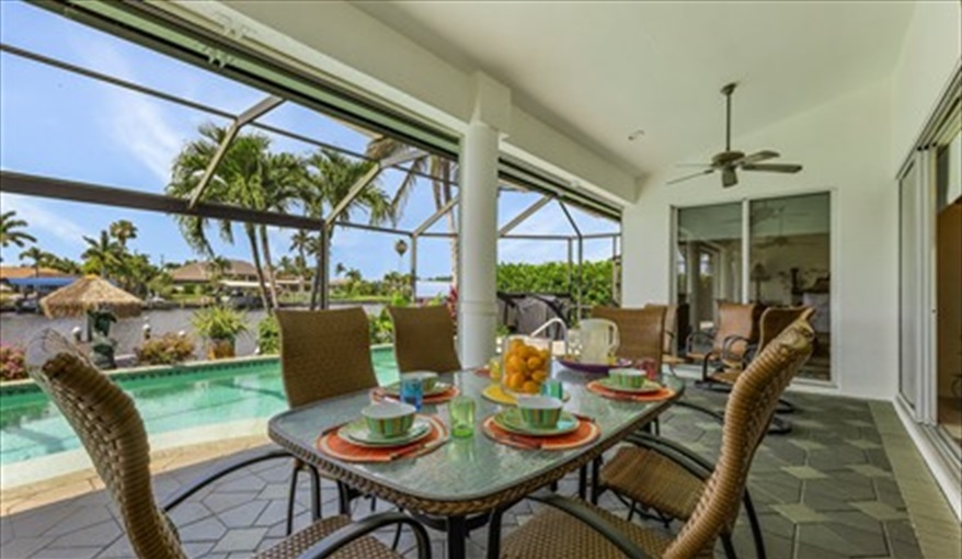 Villa Island House - close your eyes & imagine........ in Cape Coral, Cape Coral, Gulf Coast