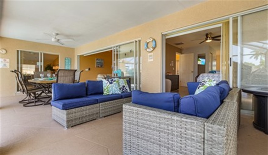 Villa Key Largo - paradise has its own address. in Cape Coral, Cape Coral, Gulf Coast