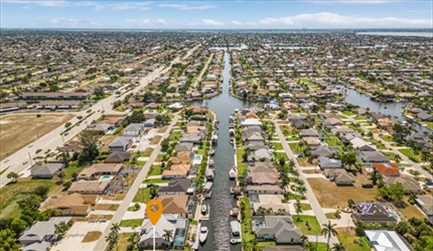 Villa Key Largo - paradise has its own address. in Cape Coral, Cape Coral, Gulf Coast