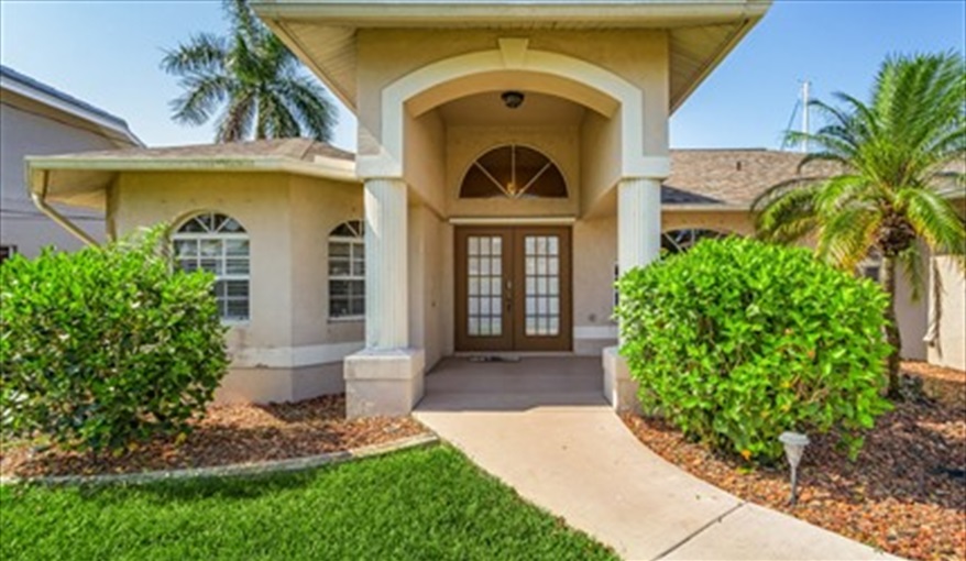 Villa Key Largo - paradise has its own address. in Cape Coral, Cape Coral, Gulf Coast