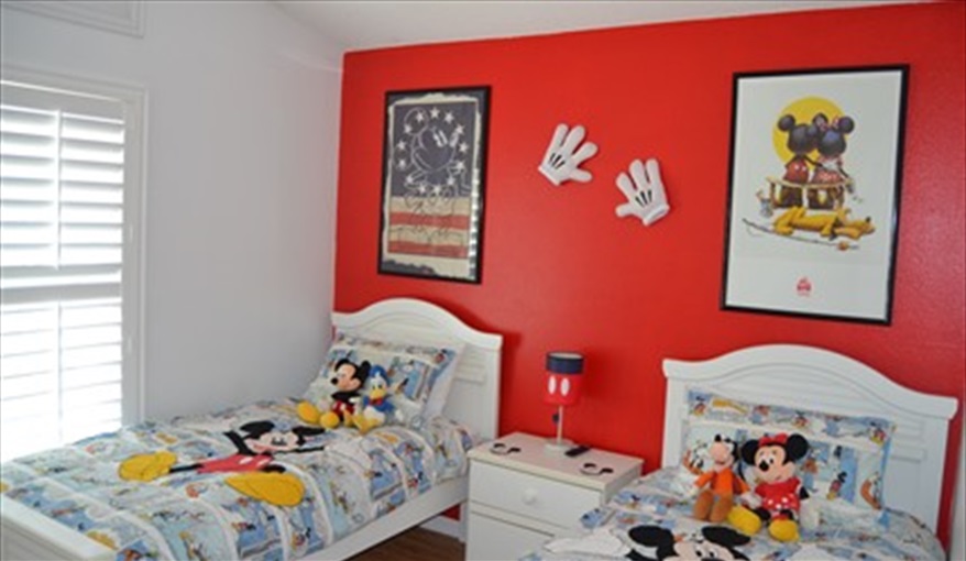 Disney Themed Twin. Waterside in Eagle Pointe, Kissimmee, Orlando