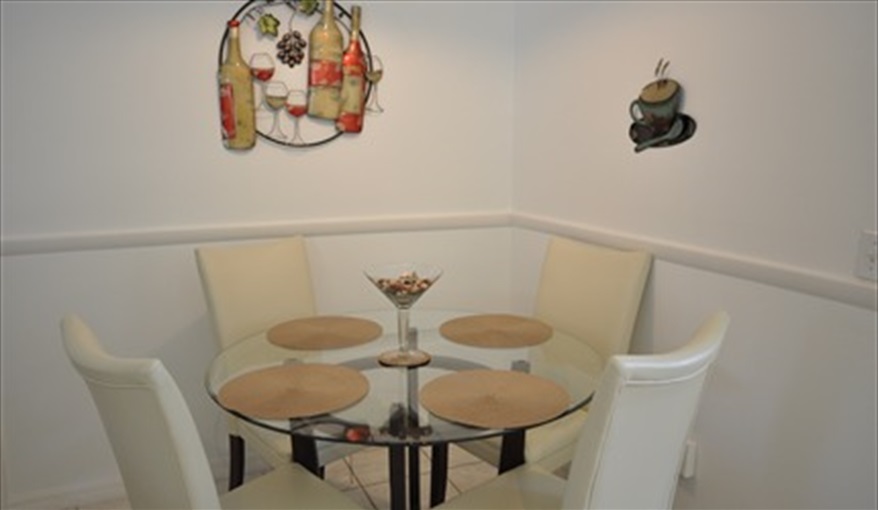 with Breakfast Nook . . . .. Palm Tree Villa - Pool Lift, 5 STAR RATING in Doral Woods, Kissimmee, Orlando