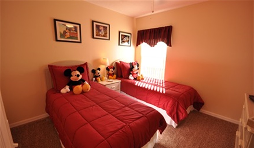 Twin bedroom again with pillow topped mattresses for that perfect nights sleep.. Palm Tree Villa - Pool Lift, 5 STAR RATING in Doral Woods, Kissimmee, Orlando