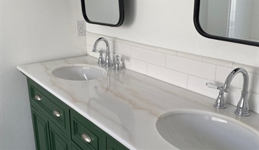 King Master En-Suite. Villa Paradiso  in Eagle Pointe, Kissimmee, Orlando