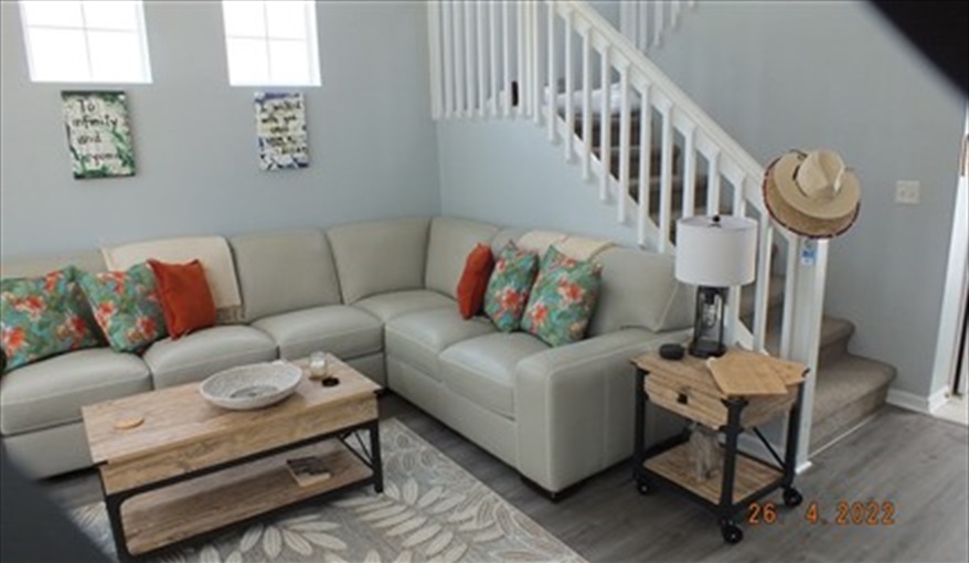 light and airy. My Florida House  in Esprit, Davenport, Orlando