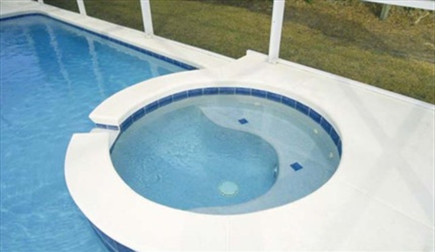 Relax in the spa. My Florida House  in Esprit, Davenport, Orlando