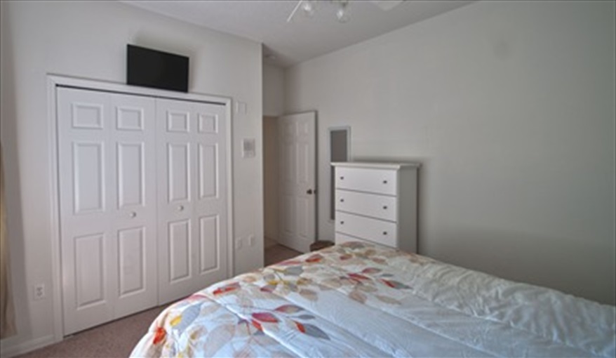 Smart TV with Cable . Hills Bay Hideaway in Bridgewater Crossing, Davenport, Orlando