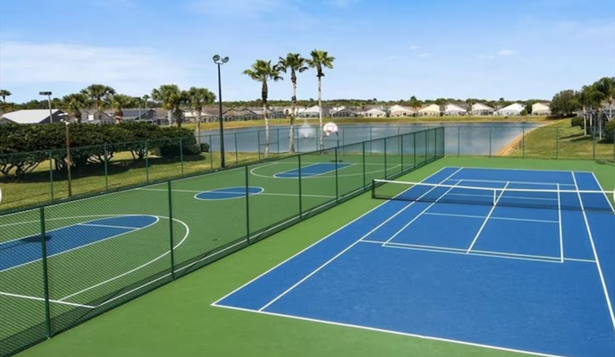 Tennis & Basket Ball. Emerald Villas in Florida in Hampton Lakes, Davenport, Orlando