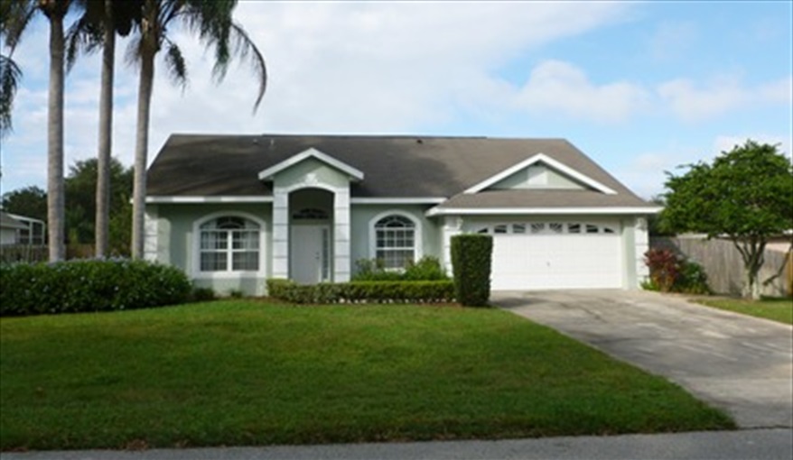 Welcome to Westridge Palms. Westridge Palms----Free Wi-Fi, Free calls to the UK, Gas BBQ,Pool table ,Table tennis,  in Westridge, Davenport, Orlando