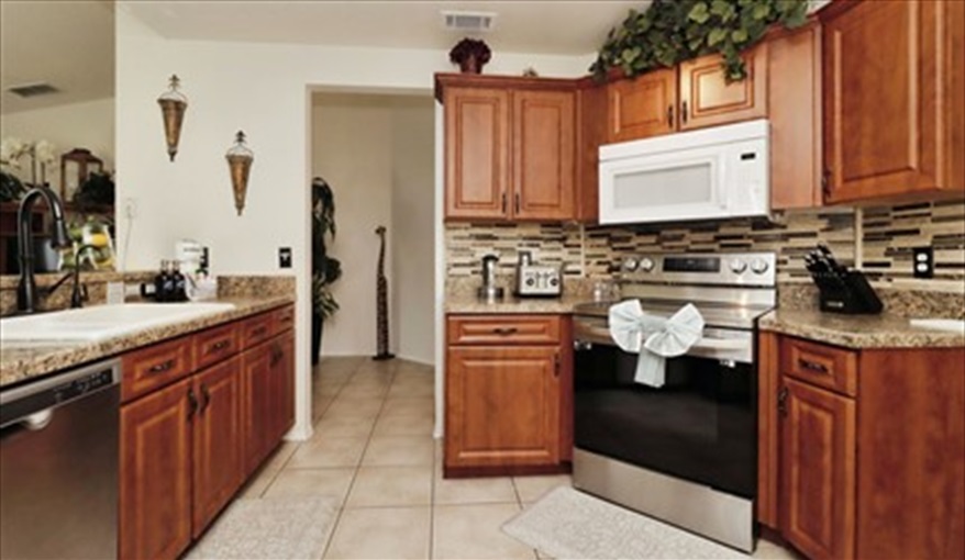 Fully equipped kitchen . . .. KissimmeeDisneyVilla in Indian Point, Kissimmee, Orlando