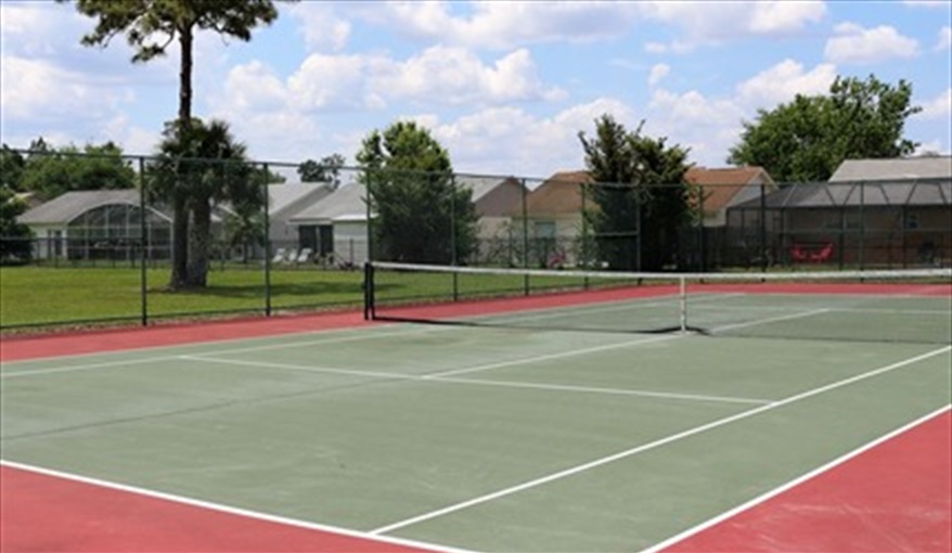 Tennis courts at Indian Point. KissimmeeDisneyVilla in Indian Point, Kissimmee, Orlando