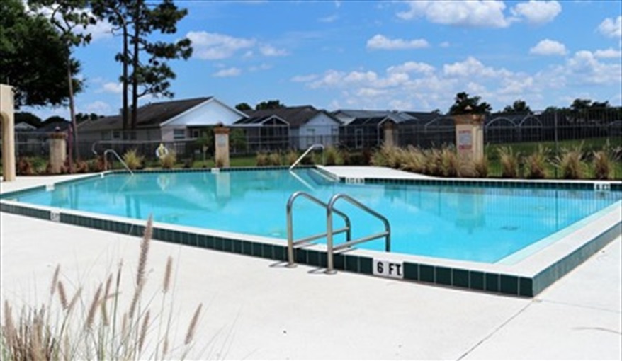 Large communal pool . KissimmeeDisneyVilla in Indian Point, Kissimmee, Orlando