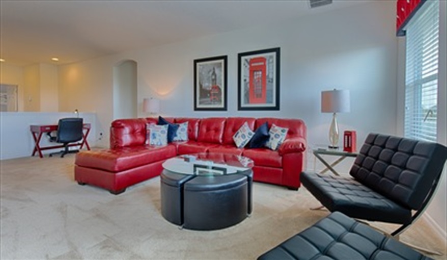 Cool London theme . Goofys Golf Getaway - Luxury Executive Disney Villa on Golf Course Gated Community, South Facing Pool,  No Rear Neighbours and Conservation Views in Providence, Davenport, Orlando