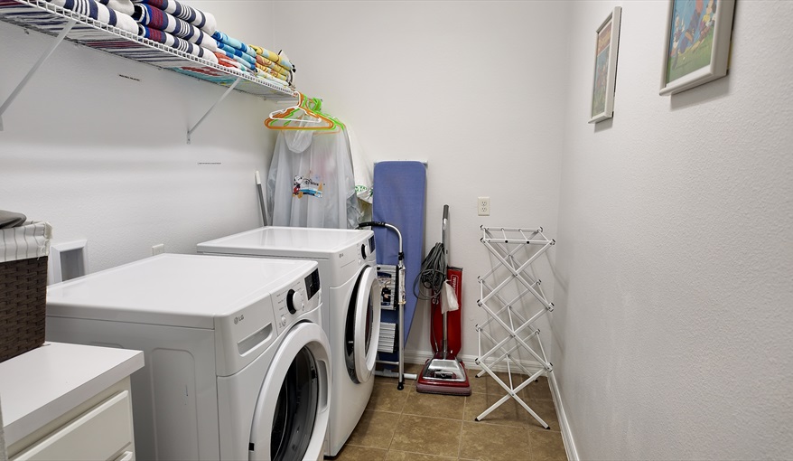 Laundry Room. Goofys Golf Getaway - Luxury Executive Disney Villa on Golf Course Gated Community, South Facing Pool,  No Rear Neighbours and Conservation Views in Providence, Davenport, Orlando