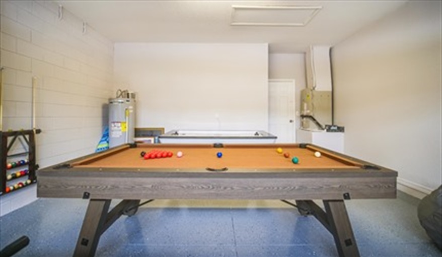 Pool / Snooker Table. Villa Ansell in Highlands Reserve, Davenport, Orlando