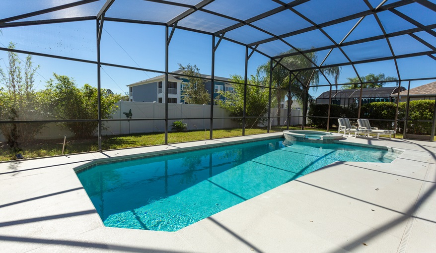 Extra Large Pool with Spa. Manor Palms Villa - Great Location, Great Home in The Manors At Westhaven, Davenport, Orlando