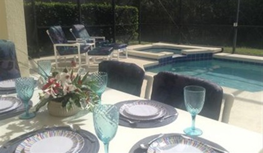 Al Fresco Dining. Grand Cumbrian in Cumbrian Lakes, Kissimmee, Orlando