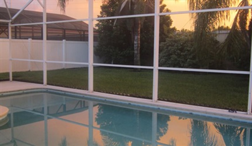 A tranquil place at night !. Villa Verna in Indian Creek, Kissimmee, Orlando