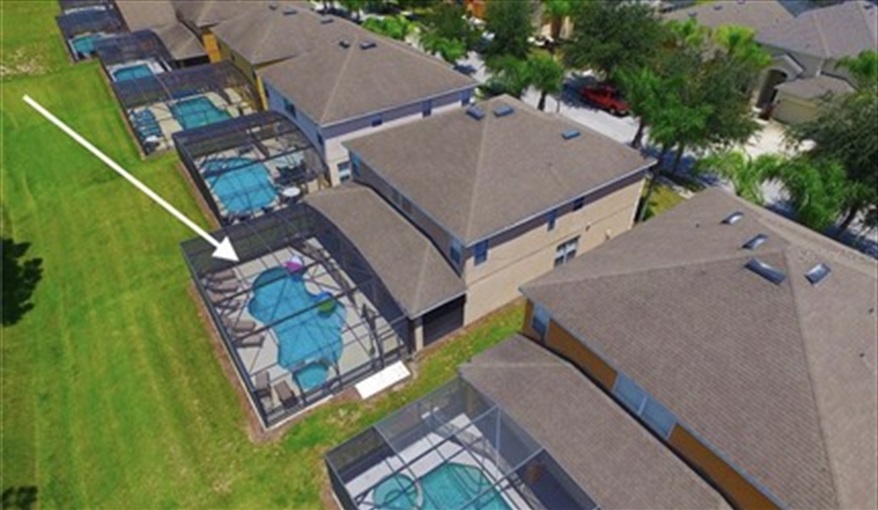 No rear neighbours. Watersong Villa Florida. 6 Bedrooms 5.5 Bathrooms with 4 en-suite. Conservation Views. Pool & Spa.  in Watersong, Davenport, Orlando