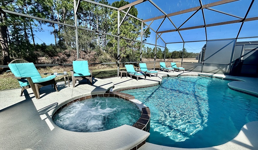 Pool & Spa Area. Watersong Villa Florida. 6 Bedrooms 5.5 Bathrooms with 4 en-suite. Conservation Views. Pool & Spa.  in Watersong, Davenport, Orlando